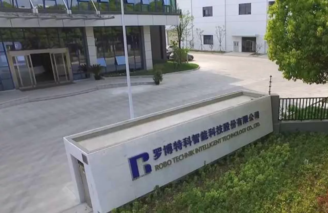 罗博特科 6 亿硅光大单引爆市场 优峰技术可调谐光源赋能可插拔硅光测试升级